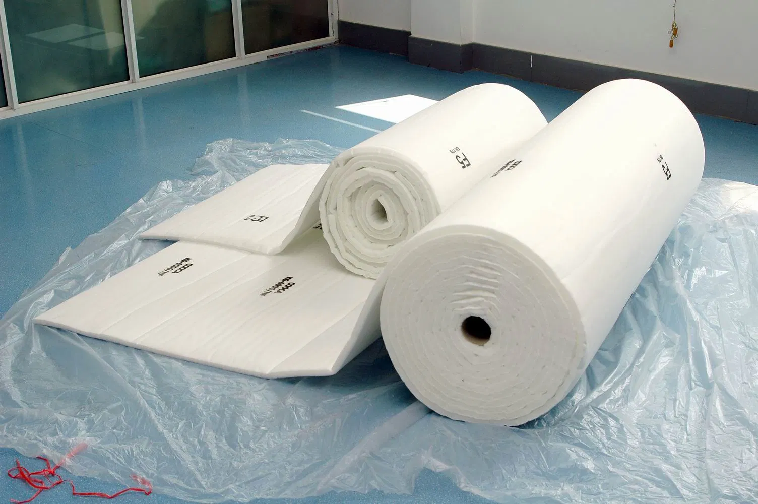 Ceiling Filter Mat for Surface Treatment, Air Purifier, Electronic Cleanroom and Laboratory