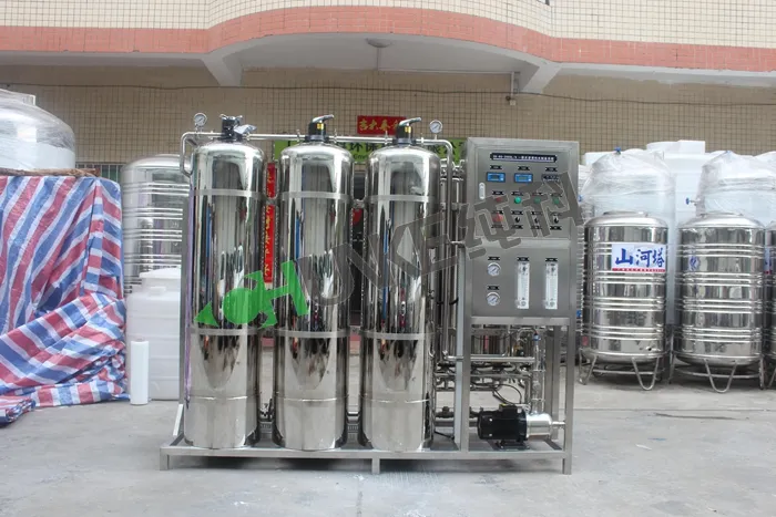 Reverse Osmosis Machine Small Size with Cheap Price for Salty Water Purification Water Treatment Machine for Tap Water Purified Drinking Water Filter for Home