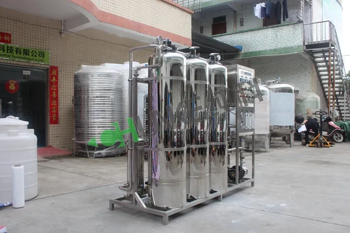 Reverse Osmosis Machine Small Size with Cheap Price for Salty Water Purification Water Treatment Machine for Tap Water Purified Drinking Water Filter for Home